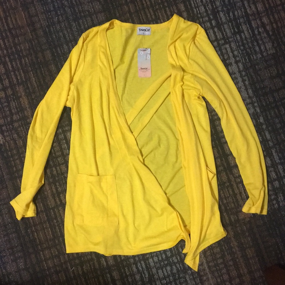 YELLOW CARDIGAN